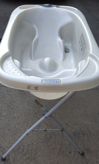 Bañera Jané con patas