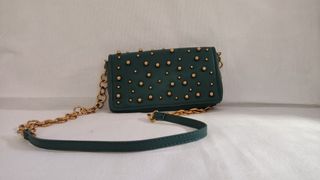 Bolso tachuelas Zara