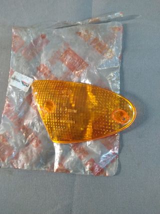 *Aprilia Sr 50. Intermitente delantero izq