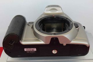 955-Camara CANON EOS 3000 N - analogica - funciona