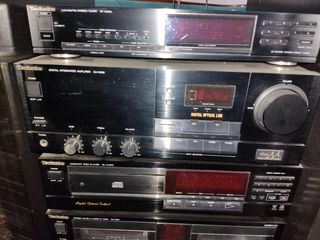 Equipo de música completo , precio negociable