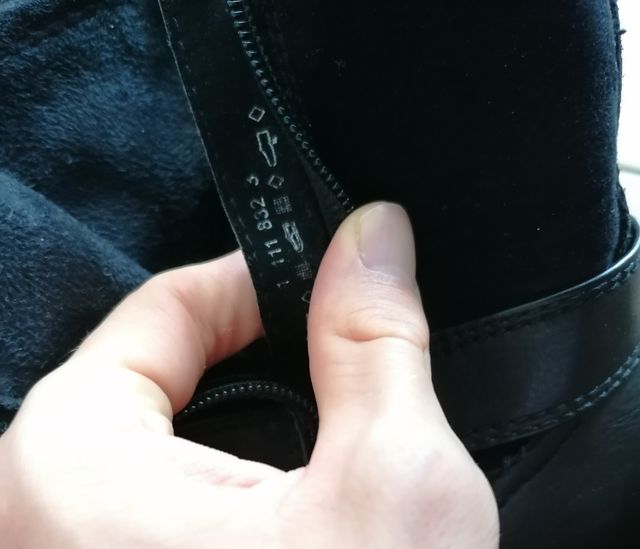 Stivaletti camosciati Graceland donna