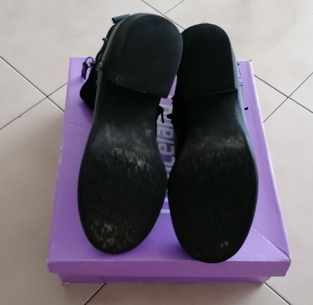 Stivaletti camosciati Graceland donna