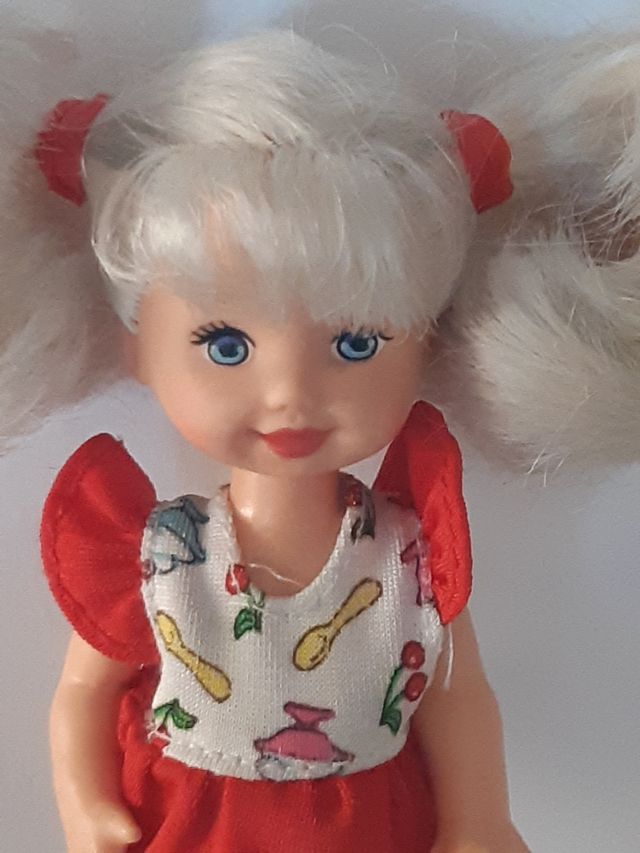 Barbie Shelly Ñam Ñam (1997)