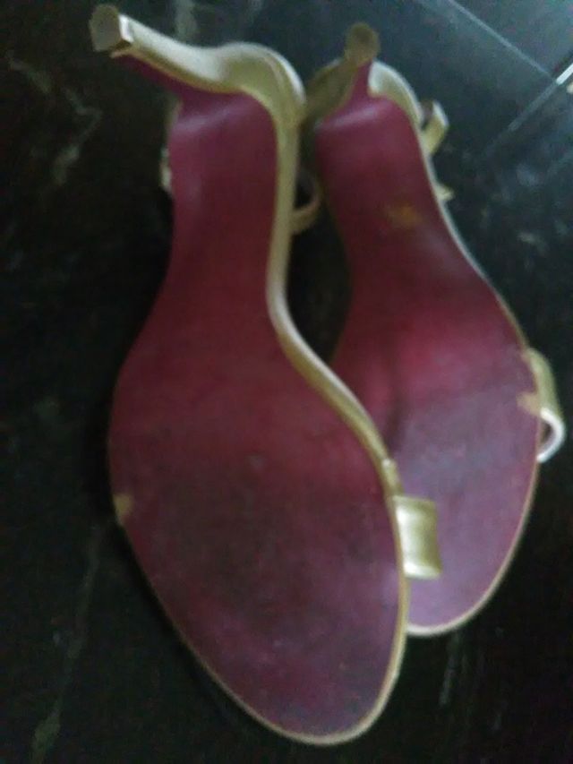 Sandalias joya doradas CUPLÉ T 40