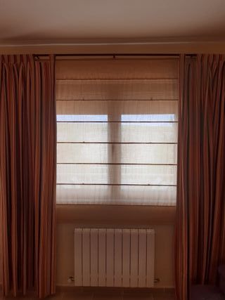 Cortinas, estore y barras, guías y soportes.