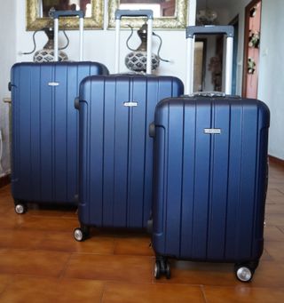 ¡Solo hacemos envios! 3 maletas rígidas 85€ color