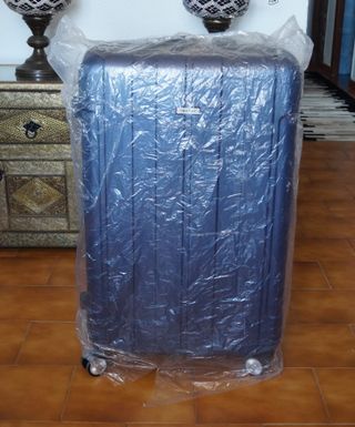 ¡Solo hacemos envios! 3 maletas rígidas 85€ color