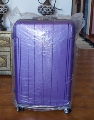 ¡Solo hacemos envios! 3 maletas rígidas 85€ Nuevas