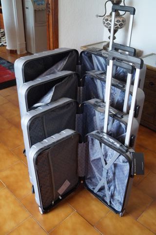 ¡Solo hacemos envios! 3 maletas rígidas 85€ Nuevas