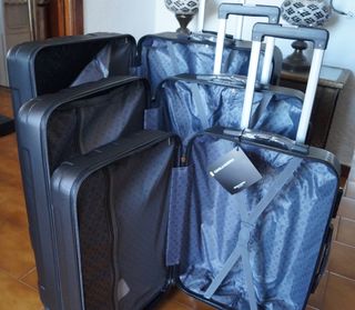 ¡Solo hacemos envios! 3 maletas rígidas 85€ Nuevas