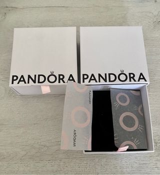 Dos Cajas Pandora