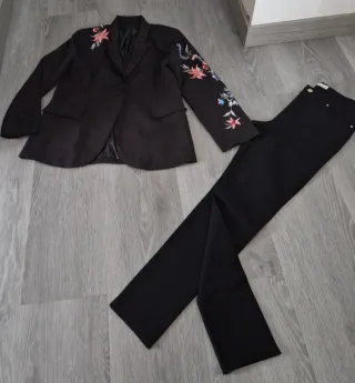 Traje mujer americana y pantalón 
