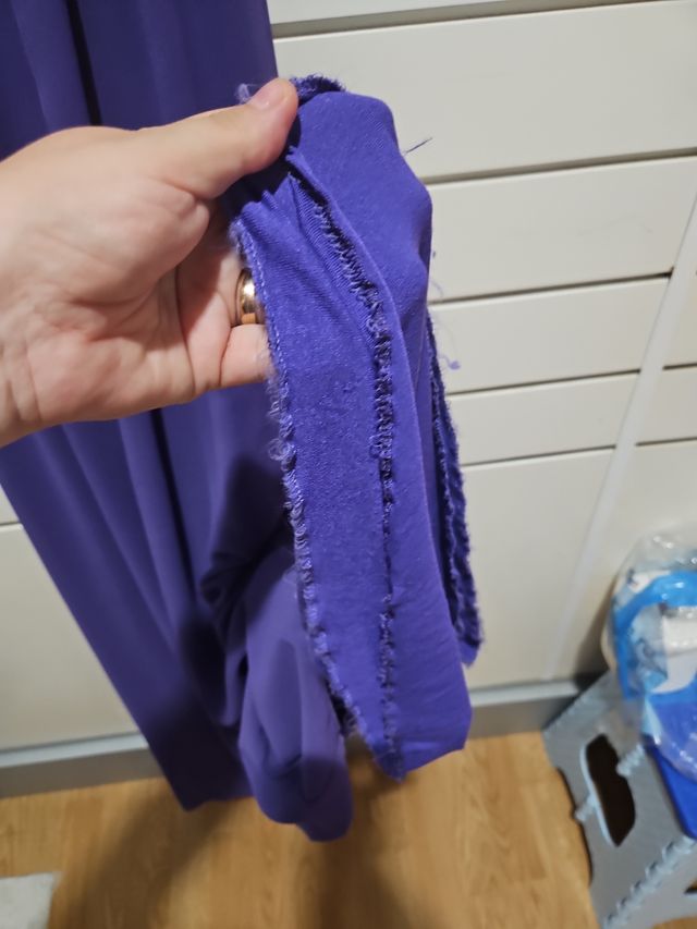 Vestido largo morado con forro