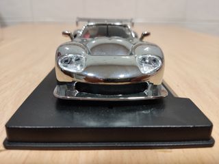 Coche Scalextric Marcos edición limitada