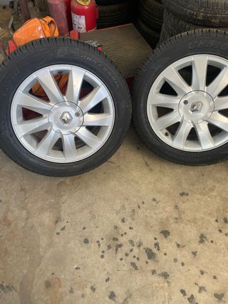 Llantas 16’’ Renault + 4 neumaticos