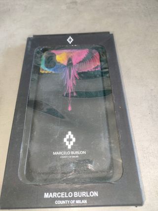 2 Cover iPhone X e Xs da collezione Marcelo Burlon