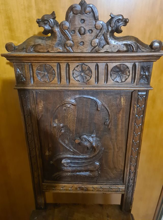 Sedie gemelle intagliate quercia '800/'900