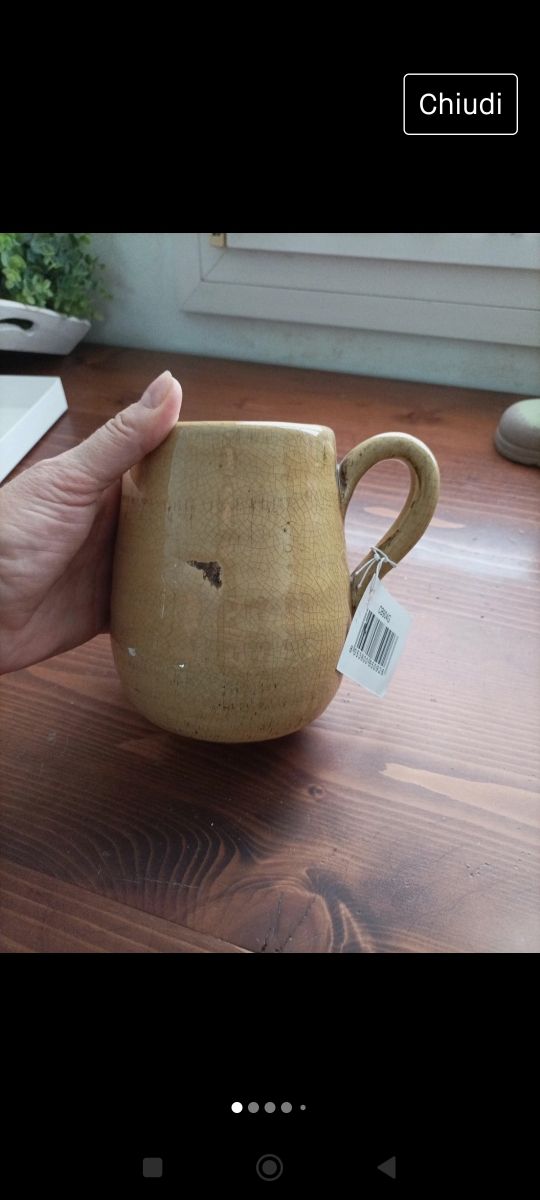 Brocca in ceramica effetto invecchiato