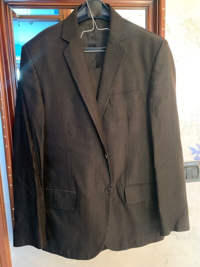 vestito uomo nero lucido,sancrato,tg 48,come nuovo