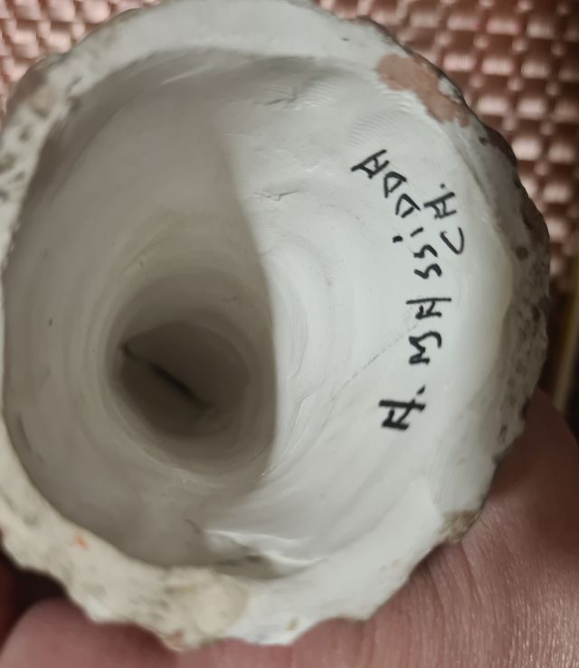 Statuina donna arte sarda ceramica A. Massidda CA.