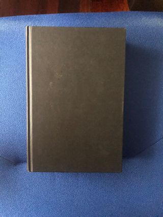 Libro lectura Entre Costuras.