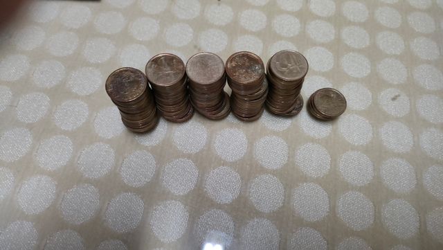 Billetes y monedas antiguas