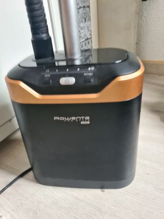 Plancha vertical rowenta