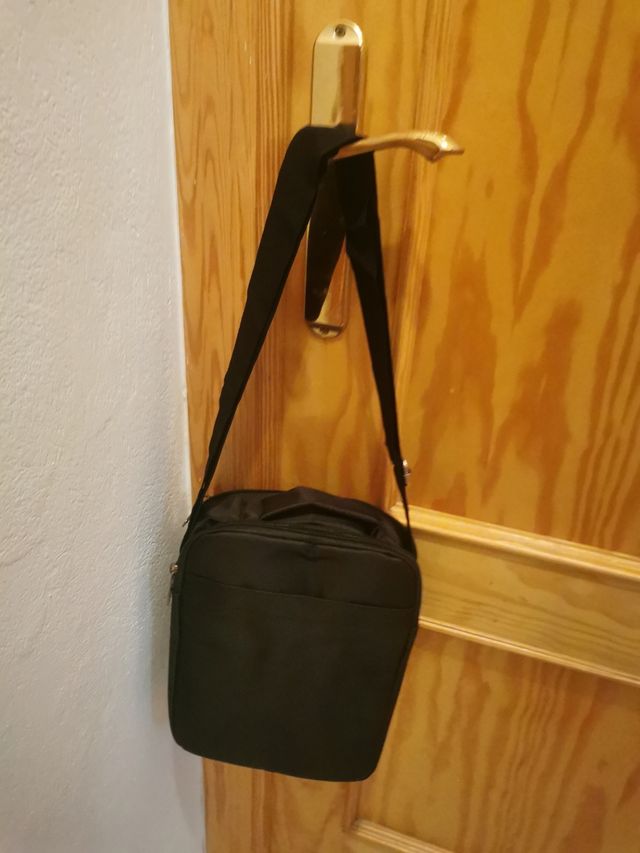 Bolso de caballero 