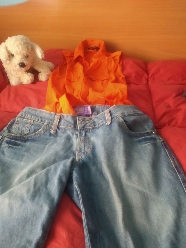 🍡🌈 Ocasión,Lote Bermudas y Blusa 👚 9€