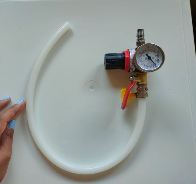 Pressostado para testar circuito de água automóvel