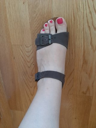 Sandalias marrón piel