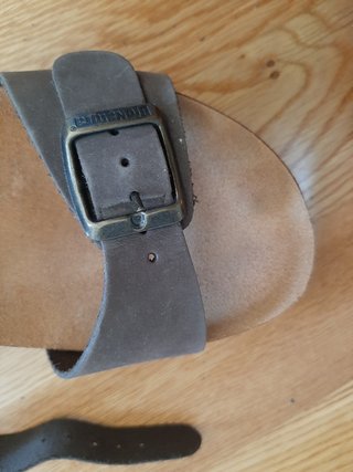 Sandalias marrón piel