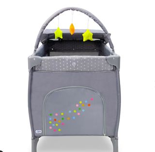 Cuna de viaje con cambiador desmontable