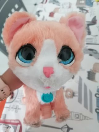 Gato FurReal walkalots paseos