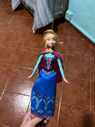 Muñeca frozen anna y Cristoff mattel 2013
