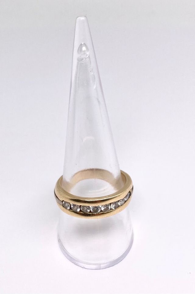 Anillo con Diamantes dos oros peso: 7,08gr 14k