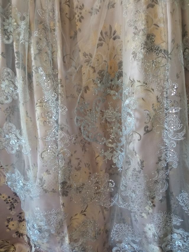 Alquiler espectacular traje de fallera completo