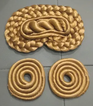 Alquiler espectacular traje de fallera completo