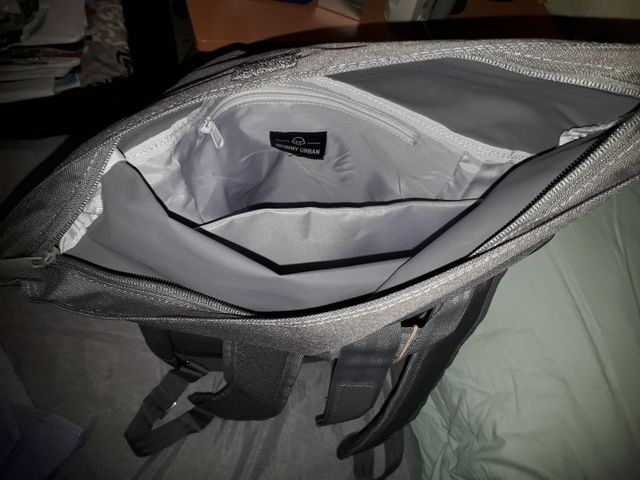 zaino grigio Johnny Urban di  15,5 litri unisex