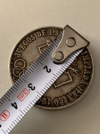 moneda antigua de plata