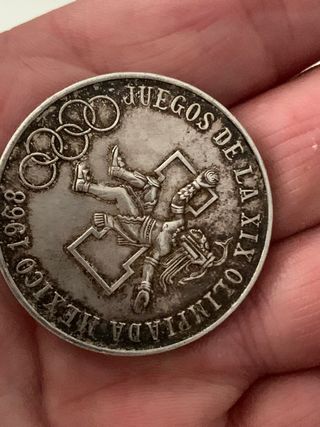 moneda antigua de plata