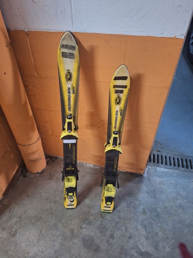 Esquis Rossignol pequeño para niño