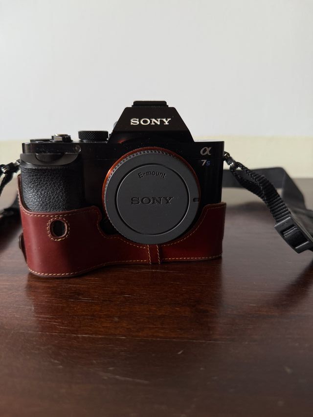 Sony A7S camara como nueva + Funda Lowepro