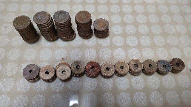 Billetes y monedas antiguas