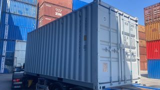 Contenedor maritimo