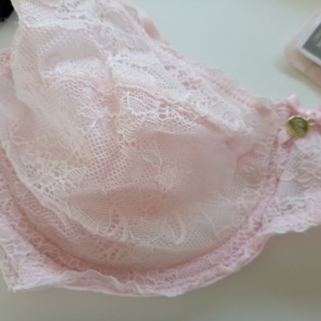 Sujetadores varios modelos