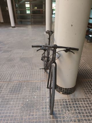 Bicicleta urbana Fuji Absolute 1.1. Talla M