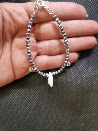 Pulsera blanca Azabache y plata crista