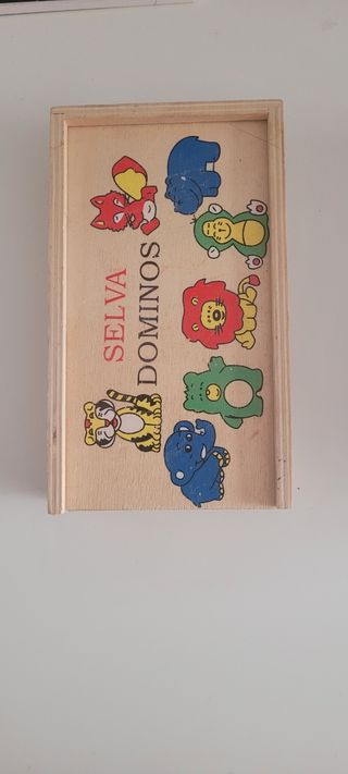 Juego de las horas de madera